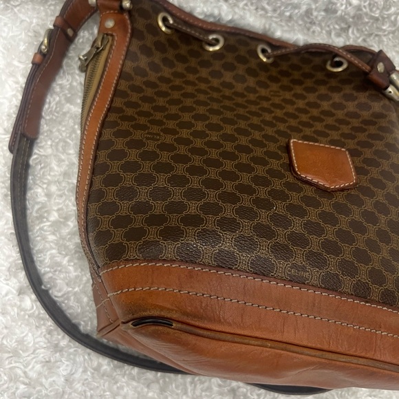 Celine Drawstring Macadam Triomphe Bucket Bag Leather - Picture 7 of 16